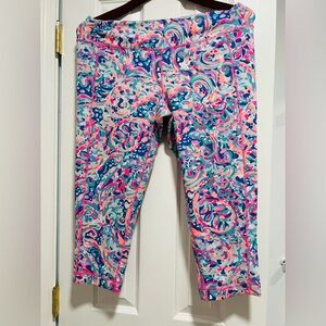Lilly Pulitzer Luxletic Weekender Cropped Pant In La Playa